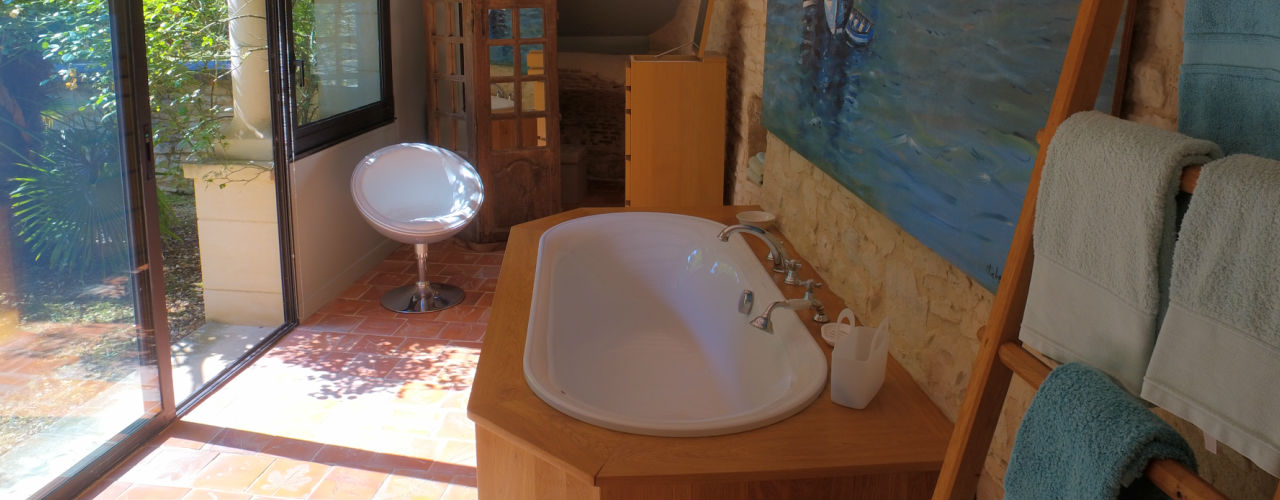 salle de bain du gite la maison d'angel